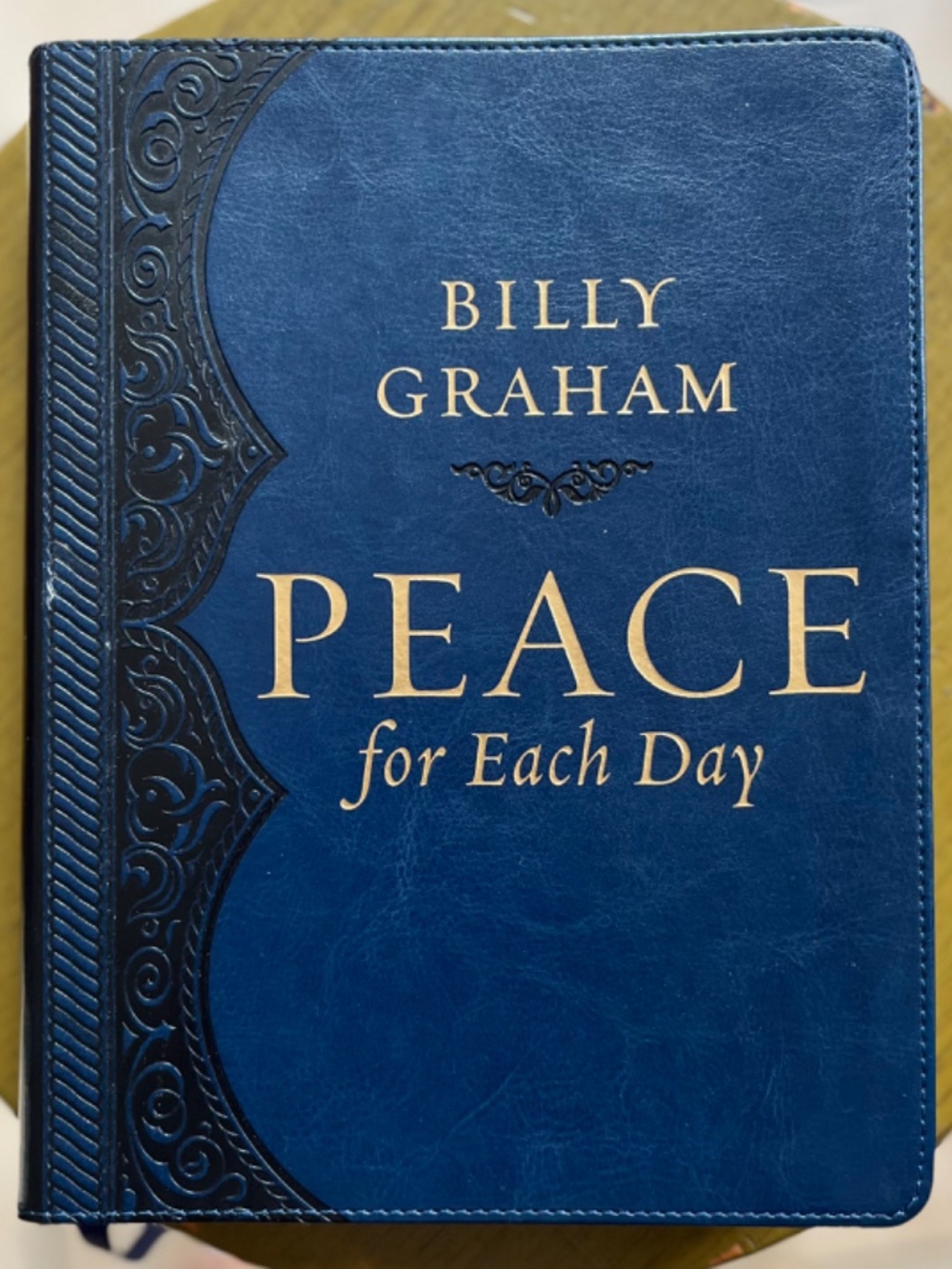 Peace for Each Day by Billy Graham, Like New Leather Bound